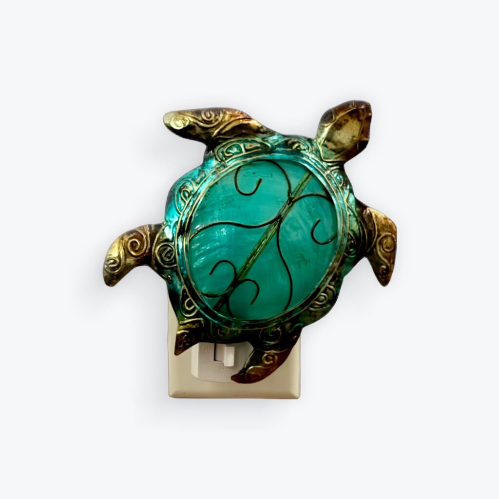 Capos Shell Honu Night Light