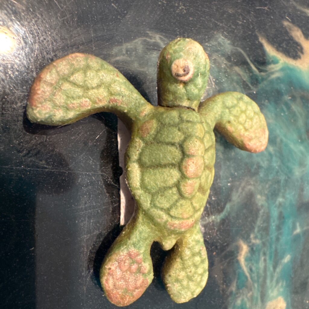 Raku Honu Sea Turtle Mini 2”