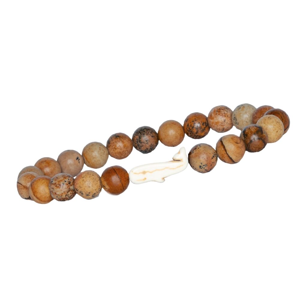 Fahlo whale dune stone